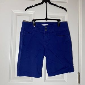 Size 8 shorts